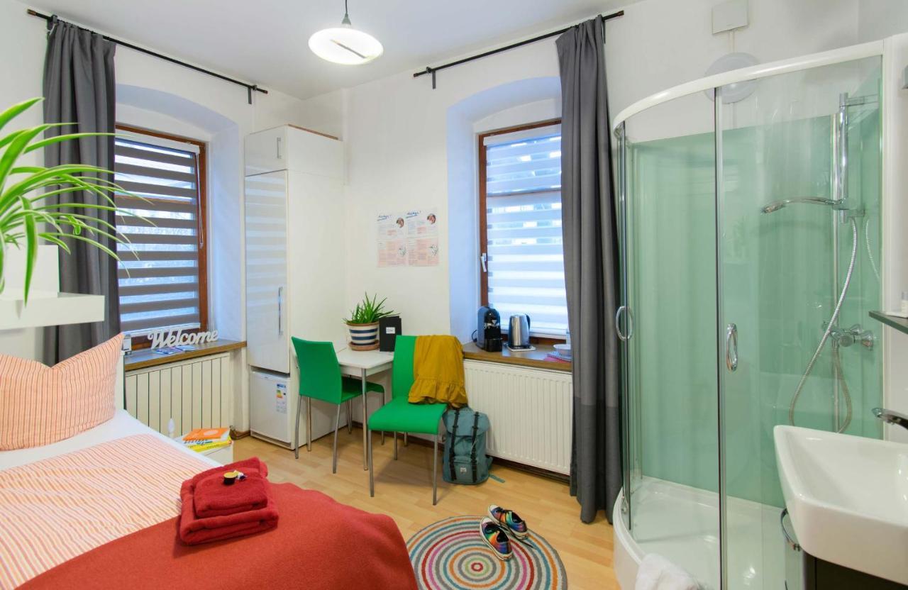 Absteige Innsbruck- Zentrale Ferienapartments Εξωτερικό φωτογραφία