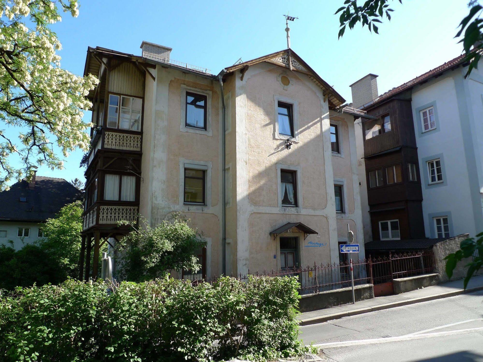 Absteige Innsbruck- Zentrale Ferienapartments Εξωτερικό φωτογραφία